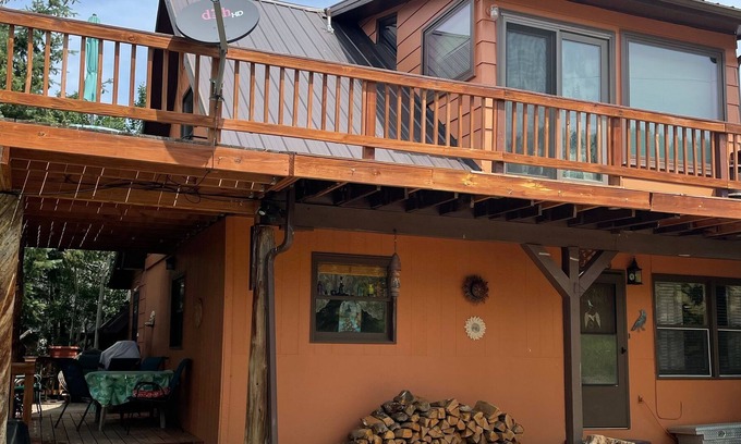 Drake Cabina | Charming Rocky Mountain Cabin