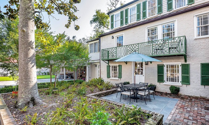 South of Broad Casa | Casa con encanto al sur de Broad Kitchen