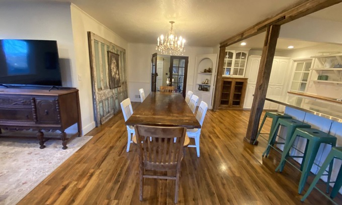 Cache County Casa | Charming Spacious Country Home 15 min from Logan.
