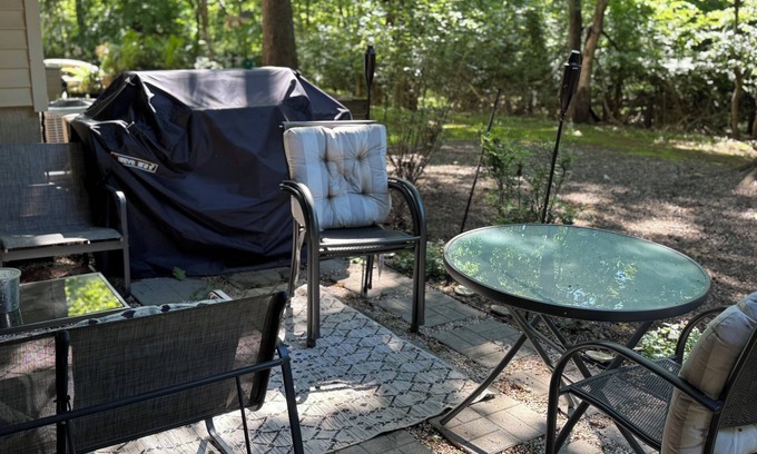 Somerset Apartamento | Charming studio with WiFi, AC, fitness room in enchanting Franklin Township