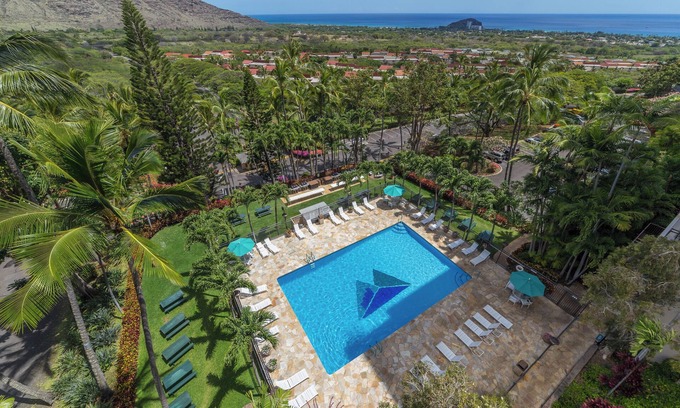 Makaha Apartamento | Charming Studio Apartment with Cold AC in fabulous Makaha