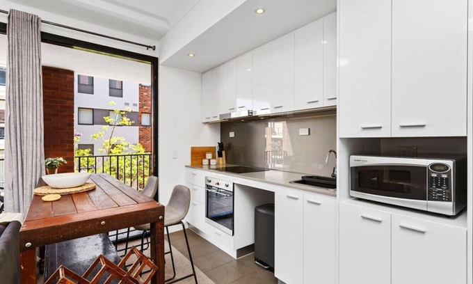 Subiaco Apartamento | Charming Studio in Subiaco w/ Free WiFi & Parking!