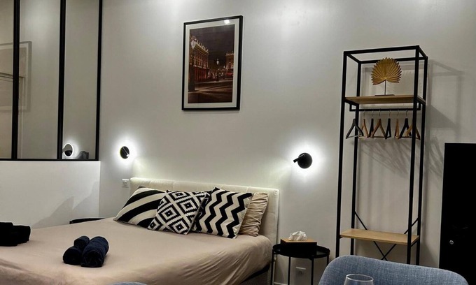 Nancy City Centre Apartamento | Charming studio Le Petit Godron - Nancy Centre, 50 metres from Place Stanislas