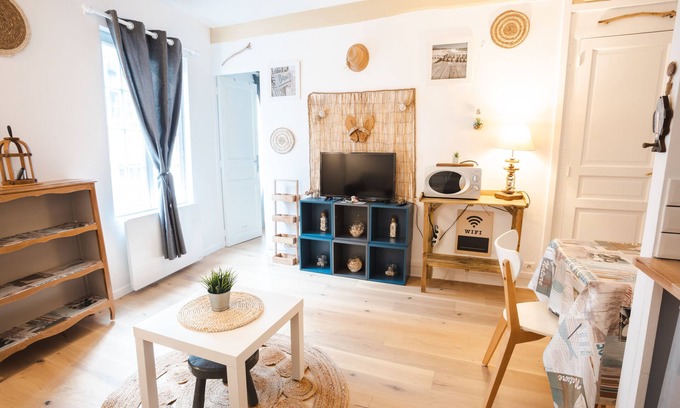 Honfleur Apartamento | Les Dunes-Estudio-Clásico-Baño privado con ducha-Vista a la Ciudad