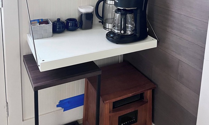Enterprise Apartamento | Charming Studio on Edge-of-Town "Farm-ette"