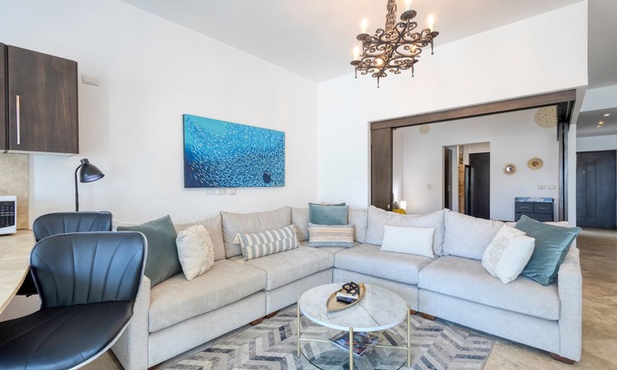 Libertad Apartamento | Charming & sunlit condo with pool & balcony - near golf, beaches, & nightlife