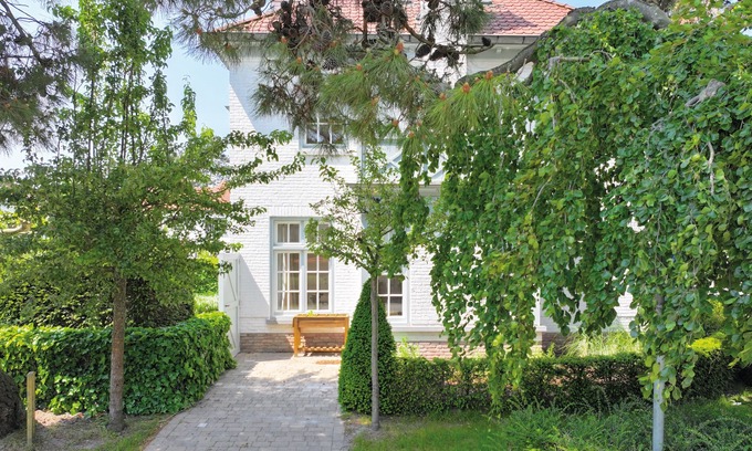 Knokke-Heist Villa | Charming Townhouse in old Knokke