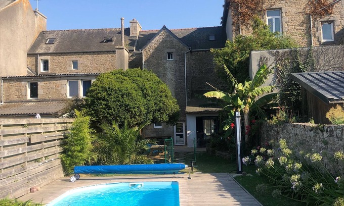 Plouescat Casa | Charming vacation home with private pool, close to shops and sea