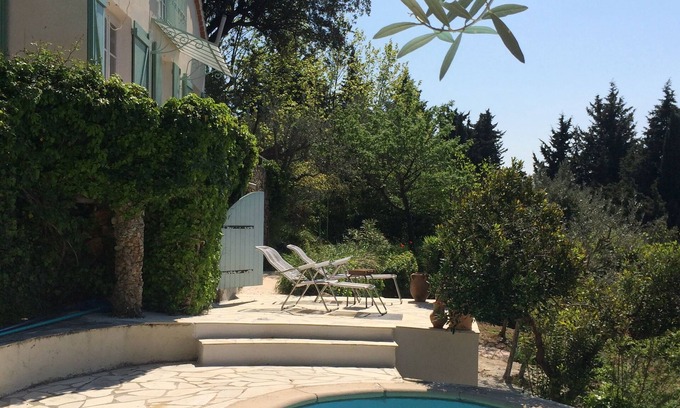 Claviers Villa | Encantadora villa en Claviers con piscina privada y vista asombrosa