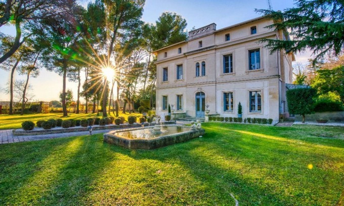 Saint-Genies-des-Mourgues Otro | Château Sainte Colombe de B 15 minutes from Montpellier and 30 minutes from the beaches