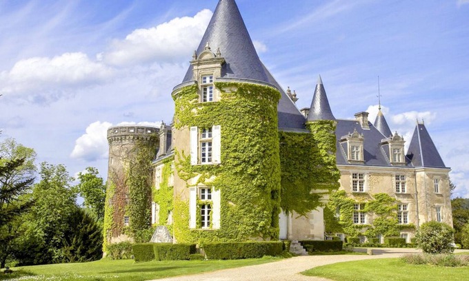 Brantome-en-Perigord Otro | Chateau Du Campe - Diecisiete Habitaciones , Capacidad 48