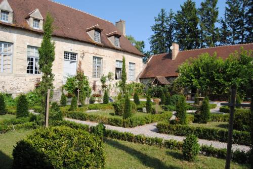 Chezelle Casa | Chateau de Montchoisy