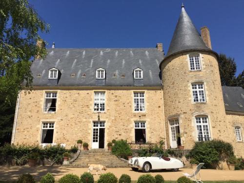 Yvre-l'Eveque Casa | Chateau de Vaux