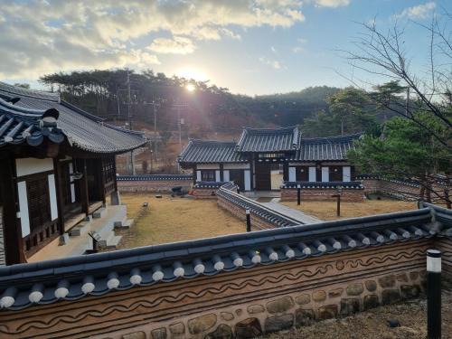 Jangseong Casa | Cheongbaek Hanok Pension
