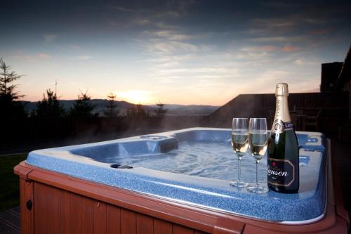 Cupar Casa | Cherry Blossom Cottage