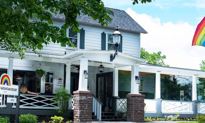 East Stroudsburg Complejo | Cherry House Private Bath Queen Bed