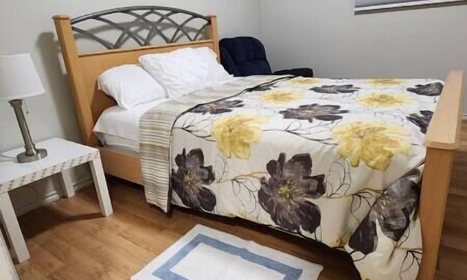 Winnipeg Apartamento | Chesskings Guest House - Unit 1 Notredame Avenue