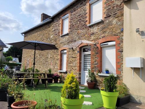 Mernel Casa | Chez Alec