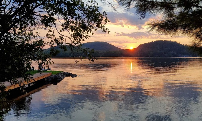 Saint-Denis-de-Brompton Casa | Chez Mamie Blues Directly on the shores of Grand lac Brompton