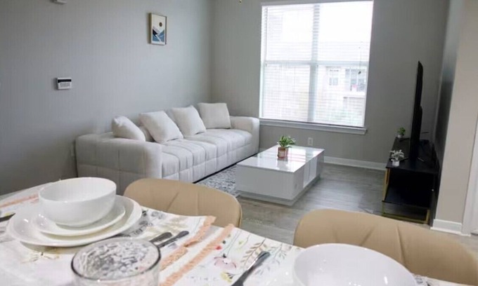 Alden Bridge Apartamento | Chic 1-bedroom apartment with WiFi, AC in welcoming Magnolia