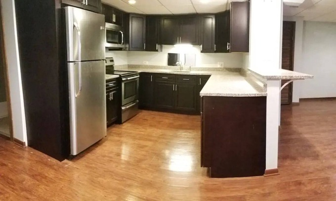 Sheffield Neighbors Apartamento | Chic 2-bedroom in center of Lincoln Park/Depaul/Wrigley + Parking
