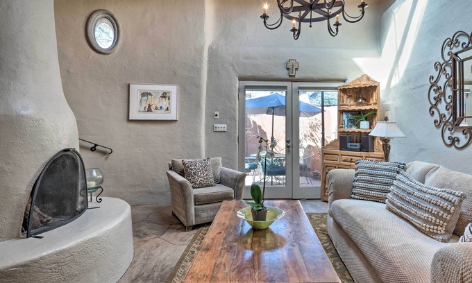 Historic Eastside Casa | ¡Único bungalow estilo Adobe en el histórico Santa Fe!