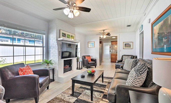 Mount Dora Casa | Chic Home w/ Fire Pit & Patio, Walk to Lake!