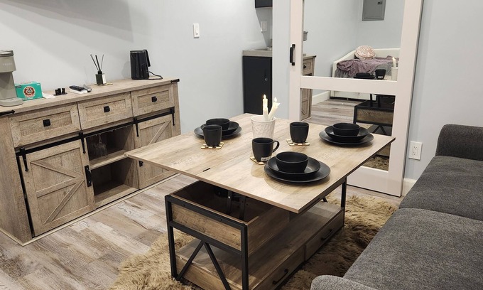 Woodland Hills Apartamento | Chic, Modern studio with WiFi, AC and Washer/Dryer in enchanting Los Angeles