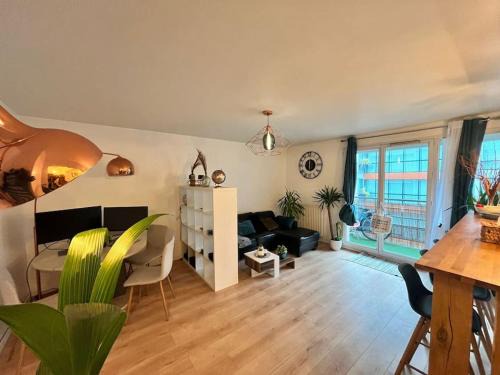 Saint-Ouen Apartamento | Chic & Spacieux-Paris à porte-Au pied du Métro 14