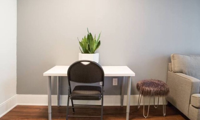 Niagara Condominio | Chic & Spacious Studio in Fashion District!