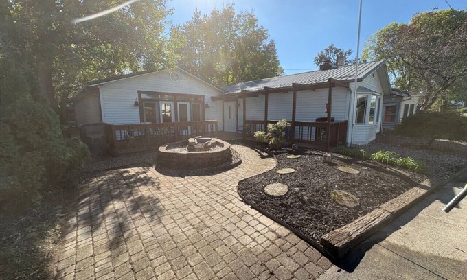 Millersport Casa | Chicks on Canal: 1 Min from Buckeye Lake Marina