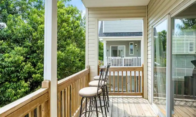 Chic's Beach Casa | Chics Beach Area, Short Walk to Beach!