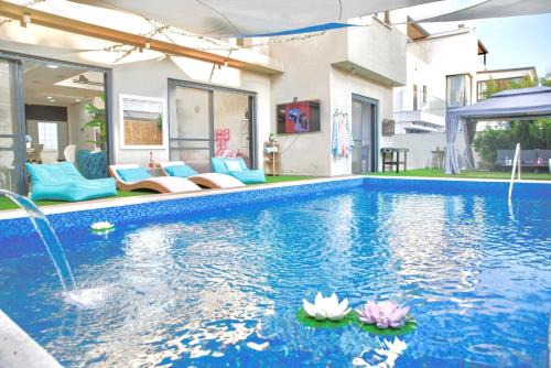 Ashkelon Villa | Chill Villa - וילה מושלמת עם בריכה פרטית מחוממת