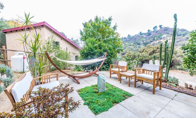 Topanga Casa | Chime House☀️Topanga Bungalow debajo de los robles