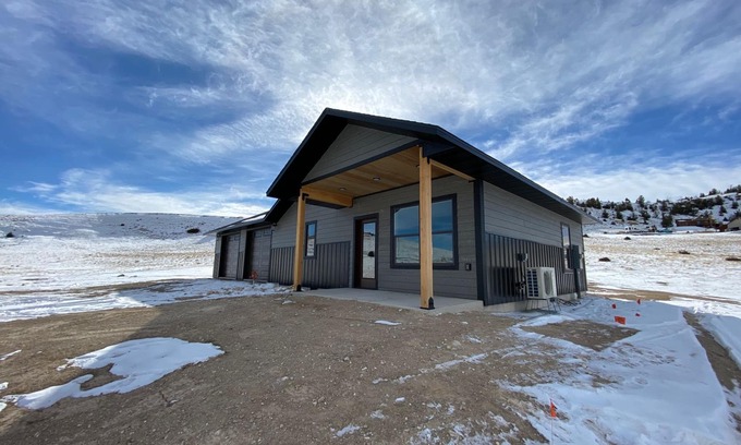 Shining Mountains Casa | Chimney Trail Cabin
