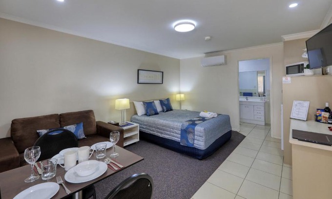 Chinchilla Hotel | Chinchilla White Gums Motor Inn