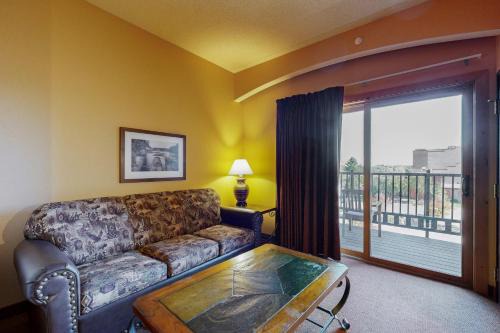 Wisconsin Dells Apartamento | Chula Vista Resort Condo 2520 & 2522 Full Property
