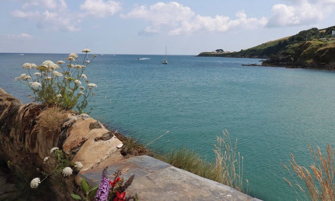 Portmellon Cabaña | CHY RANI, pet friendly, character holiday cottage in Mevagissey