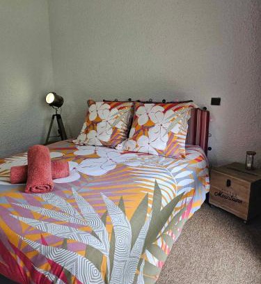 Echevis Hotel | Cinéma, Chambre Privée Au Le Refuge Du Phoenix