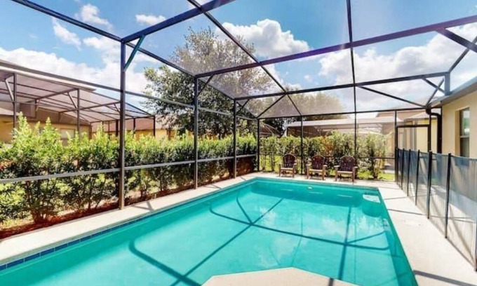 Thousand Oaks Casa | Cinderella's Get-A-Way