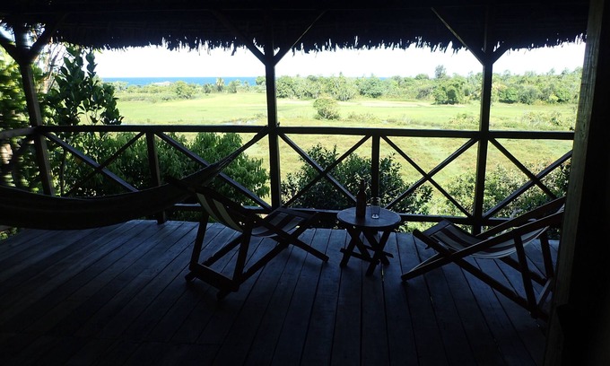 Fenoarivo Atsinanana Casa | Limoncillo Lodge, vistas al mar y campo de arroz