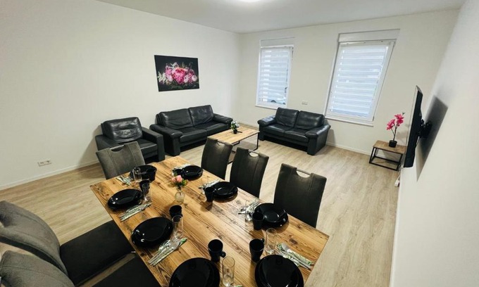 Kernstadt Apartamento | City Apartment - 9 Bedrooms - 22 Beds - WiFi - Kitchen