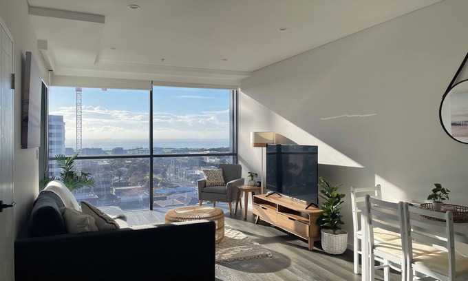 Wollongong CBD Apartamento | City Apt in Wollongong with Ocean Views & Balcony