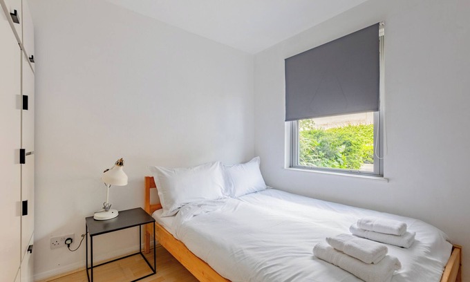Spitalfields Apartamento | City-Connected 3BD Flat, Heart of East London