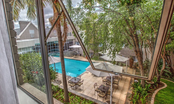 Greater Johannesburg Metropolitan Area Hotel | City Lodge Hotel Bryanston