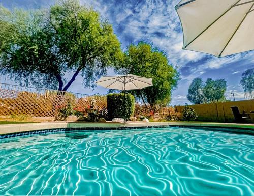 Gilbert Casa | Civic Centre, Resort Oasis, Open Kitchen & Priv Entry