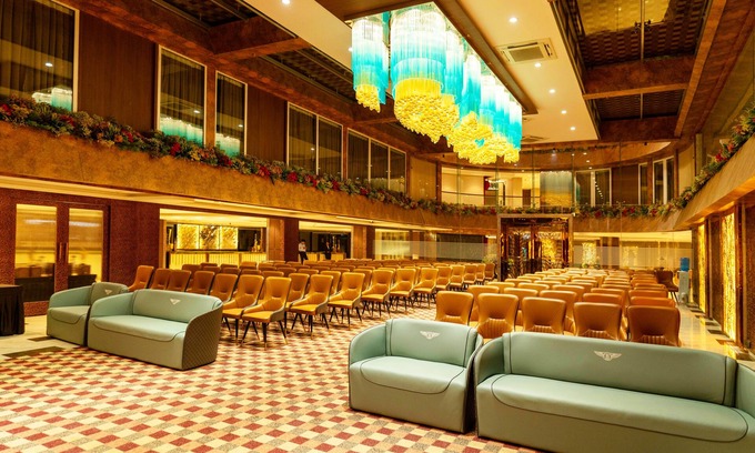 Hyderabad Hotel | Clarks Inn Suites Hyderabad Airport