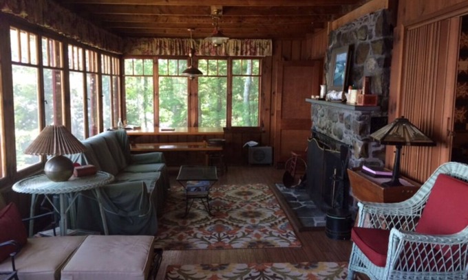 Madison Casa | Classic Lake Front Maine Camp/Cottage