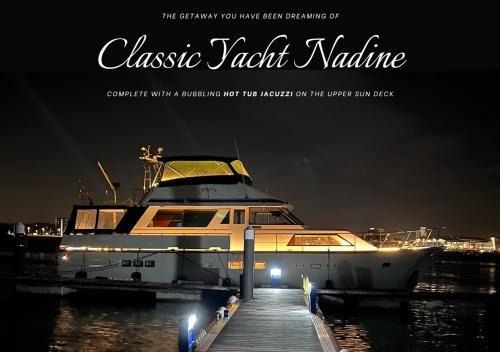 Poole Alquiler De Eote | Classic Yacht Nadine in Poole Harbour, Dorset, with a Hot Tub Jacuzzi
