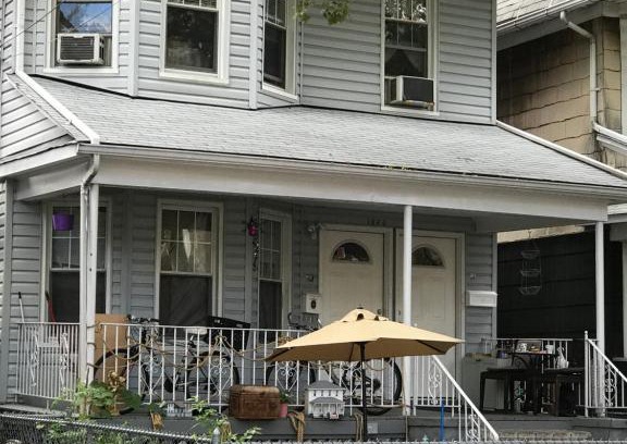 Homecrest Casa | Classical American House 4